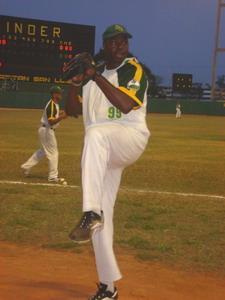 El gigante con cabeza